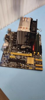 starší set mb + cpu + ram - 5