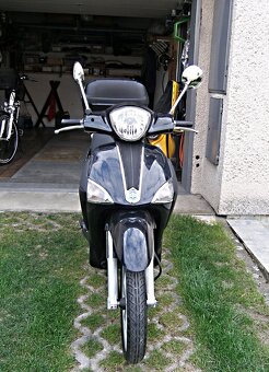 Prodám skútr Piaggio Liberty 125, r.v. 2016 - 5