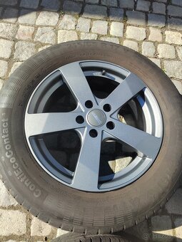 Prodám alu 17 Dezent 5x112 ET 38 Tiguan letní 215/65/17 - 5