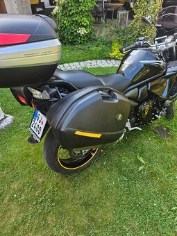SUZUKI GSX 1250 FA - 5