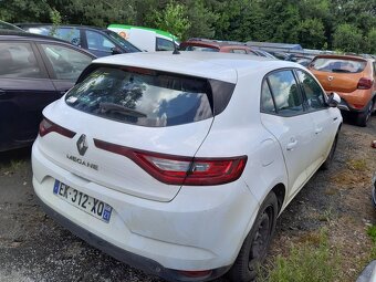 Renault Mégane IV 1,5 BLUE DCI - 5