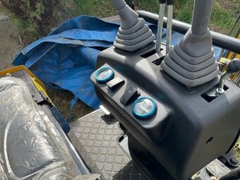 Bagr HN12C, minibagr 900 kg, pásový bagr - 5