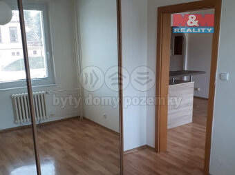 Pronájem bytu 2+kk, 41 m², Chvaletice, ul. U Kulturního domu - 5