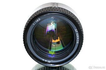 Nikon AF Nikkor 85mm 1,8D + UV 9-lamelový TOP STAV - 5