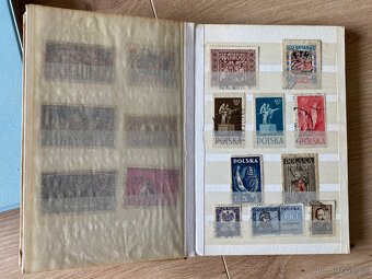 Poštovní známky 750ks - 5