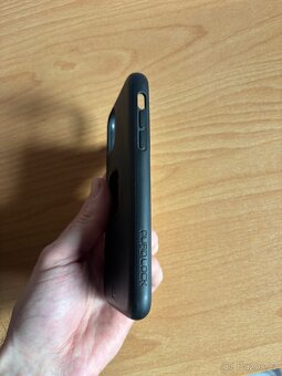 Quadlock kryt IPhone 11 - 5