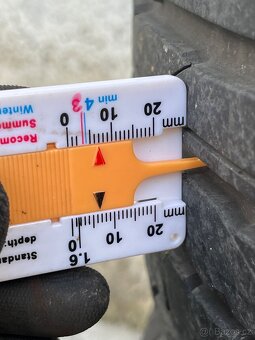 Letné pneu na diskoch 195/55 R15 - 5