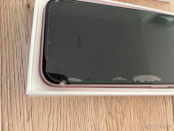 iPhone 15 128gb pink v záruce - 5