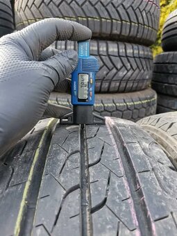 LETNI PNEU Bridgestone 215/65/16C 8mm 2015r 4S - 5