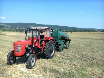 Traktor Zetor 3011 - 5