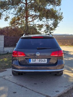 Volkswagen Passat B7 2.0 TDI DSG 125 kW - 5