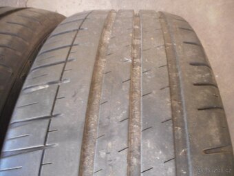215/45R18 - 5