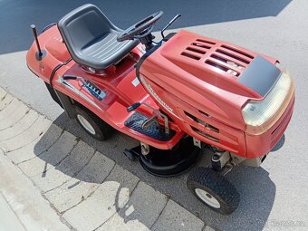 Prodám zahradní traktor MTD - 5