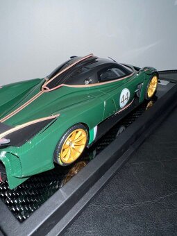 1/18 VIP Models Pagani Huayra R - 5