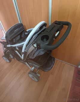 Prodám kočárek Chicco pro dvojčata nebo sourozence Prodám p - 5