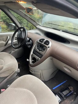 ND CITROËN XSARA PICASSO - 5