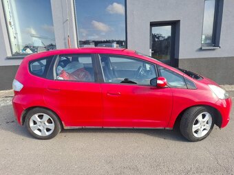 HONDA JAZZ 1.3i, 73kW, 160000km, po STK, TOP CENA - 5