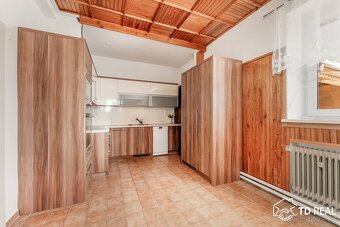 Prodej rodinný dům, 190 m2 - Brno - Žebětín, ev.č. 00928 - 5