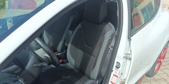 Renault Clio IV 1,5 Dci - 5
