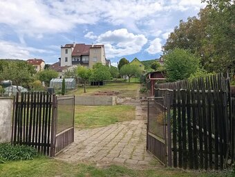 ZAHRADA S GARÁŽÍ TRMICE U ÚSTÍ NAD LABEM - 5