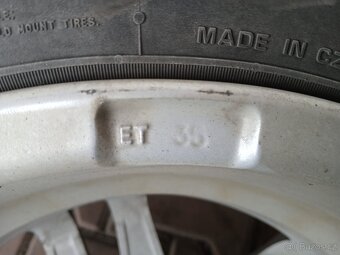 FIAT 500E sada kol s pneu - 5