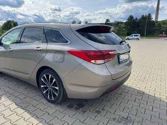 Hyundai i40 1.7crdi, PROVĚŘENO - 5