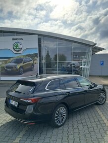 Nová Škoda Superb IV Laurin & Klement 2,0 TDI 110 kW 7-stup - 5