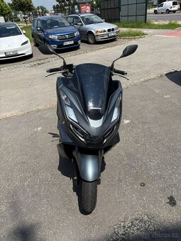 Honda PCX 125 r.v. 2021 - 5