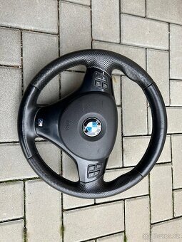 Mpaket volant E87 E90 E91 E92 - 5