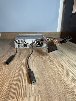 Autorádio JVC KD-G722 - 5