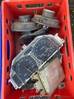 Mitsubishi colt 1.8 16V - 5