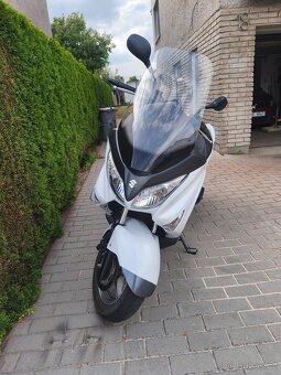 SUZUKI Burgman 200i SLEVA - 5