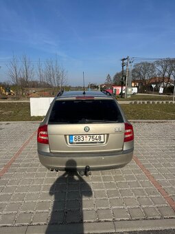 Skoda octavia II 2fsi 4x4 110kw - 5