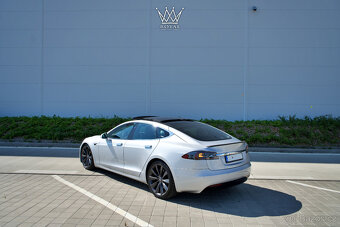 Tesla Model S 90D 94 740km SOH 93% - 5