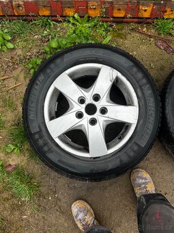 5x120 R16 - 5