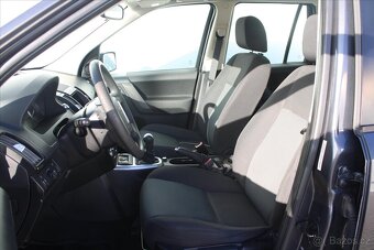 Land Rover Freelander 2 2.2TD4 4WD SERVISNÍ KNIHA ČR (2010) - 5