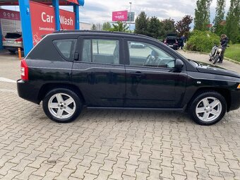 Jeep Compass 2.4i 4x4 - 5
