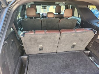 Ford Explorer EcoBoost PLUG-IN HYBRID - 5