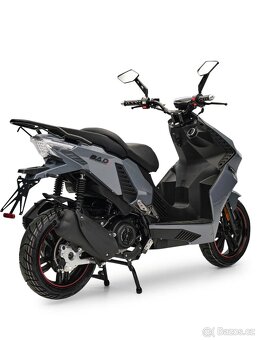 Půjčovna - pronájem nových skútrů BAD S 50ccm - 5