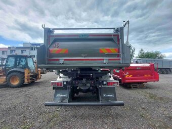 IVECO AD410T46W 8x8 sklápěč - 5