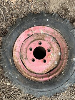 Prodam nove pneu traktor - 5