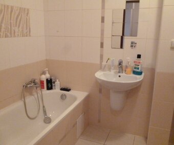 Pronájem bytu 2+kk, ca40m2, v centru Liberce, Pražská ul. - 5