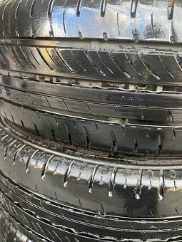 Letni sada pneu Nokian 215/60 R17C 109/106T - 5
