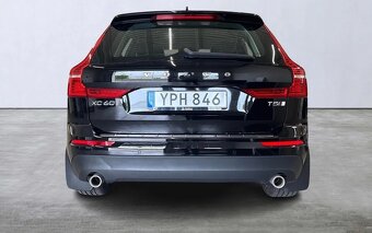 Volvo XC60 T5 AWD Momentum SE 2019 - 5