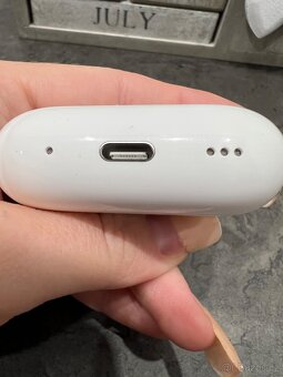 Apple AirPods pro - 5