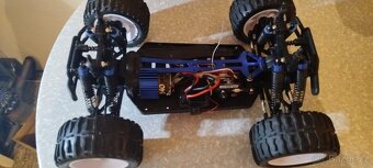 RC MONSTER TRUCK HIMOTO 1:10 (4WD) – Projekt s upgrady a nov - 5