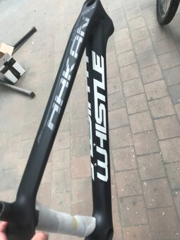 rám carbon Whistle Hakan 27,5" - 5