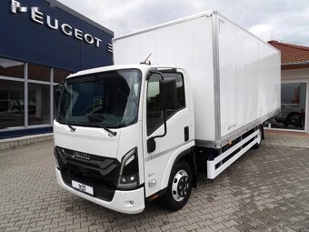 Isuzu, M30 5,2L MAN6, skříň a čelo - 5