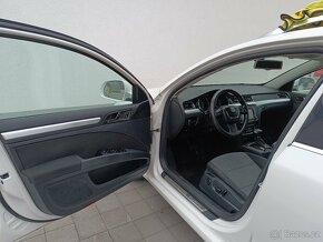 Škoda Superb 2.0 TDI Elegance DSG - 5