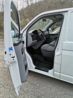 VW Transporter 2.0 Tdi 62kw 3 místa 117 tis km r.v. 2012 - 5